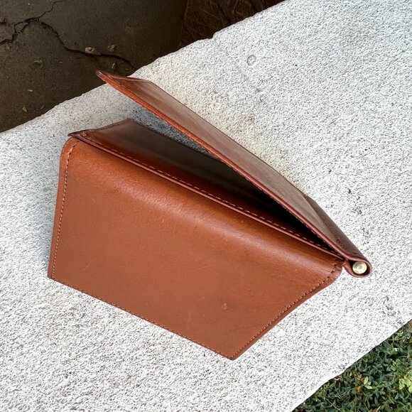 COACH Vintage 90s Mens Water Buffalo Breast Pocket Billfold British Tan Wallet - Picture 5 of 6